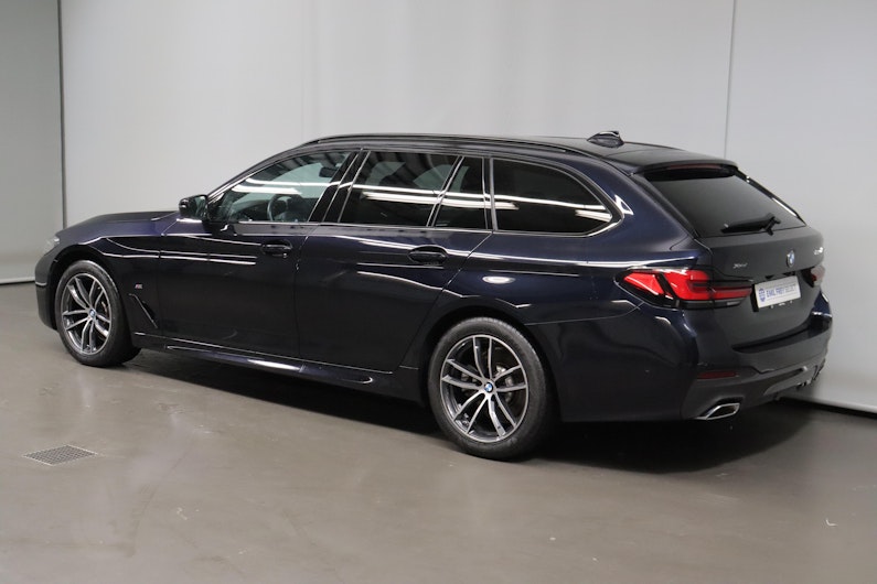 Vehicle image BMW 5 SERIES