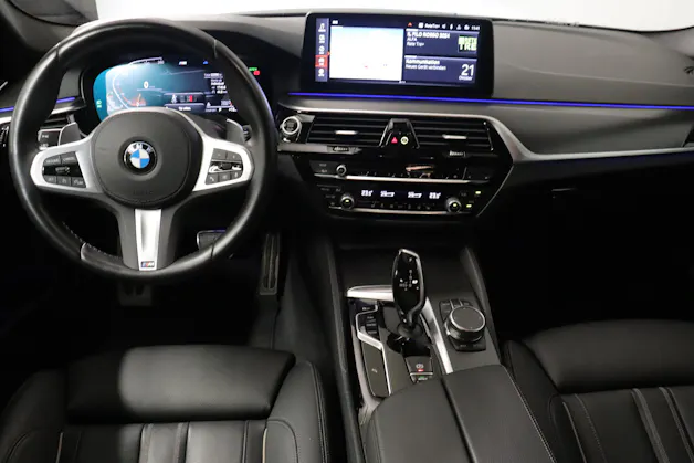 BMW 520d xDrive Touring