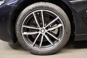 Vehicle image BMW 520d xDrive Touring