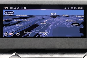 Vehicle image DS AUTOMOBILES 4 1.6 E-Tense Ligne Noire