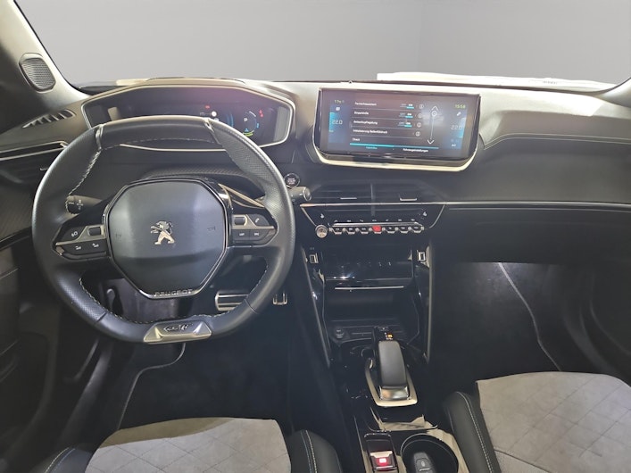 Vehicle image PEUGEOT 2008