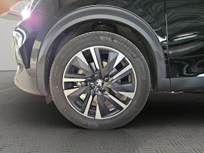 Vehicle image PEUGEOT 2008 e-Business