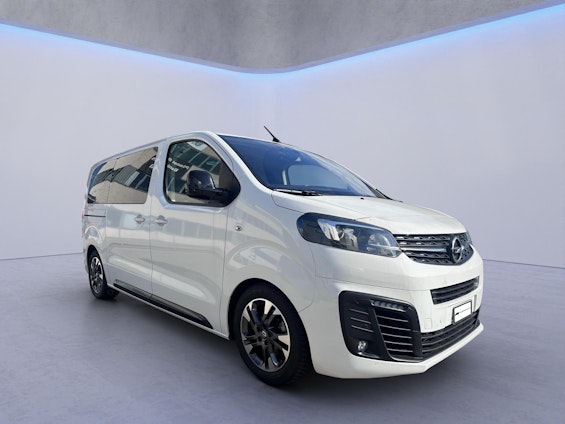 First vehicle image First vehicle image