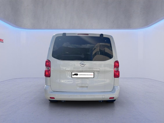 Vehicle image 9 Vehicle image 9