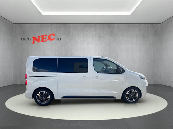 image du véhicule 7 image du véhicule 7