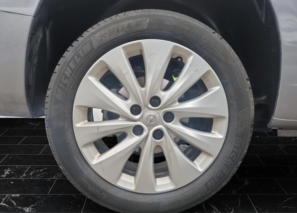 Fahrzeugbild 10 Fahrzeugbild 10