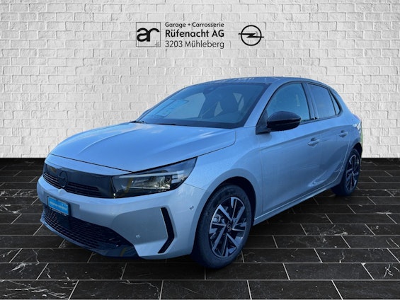 First vehicle image First vehicle image