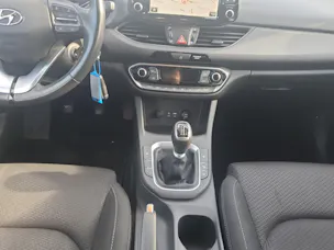 Hyundai i30 1.4 T-GDi Amplia