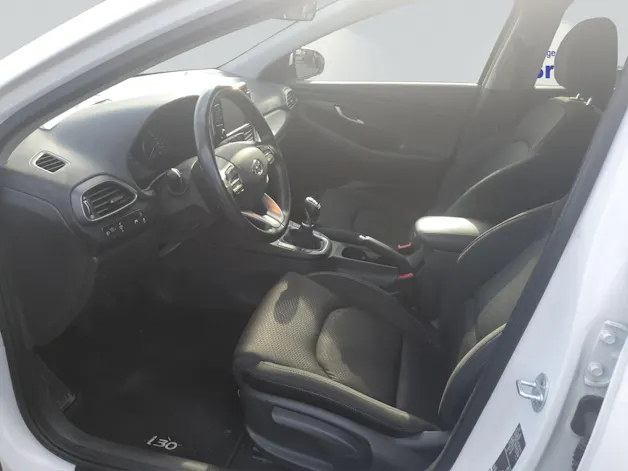 Hyundai i30 1.4 T-GDi Amplia