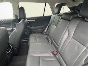 Vehicle image SUBARU Outback 2.5i Luxury