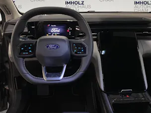 Ford Explorer Extended Range Premium RWD
