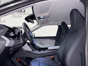 Ford Explorer Extended Range Premium RWD