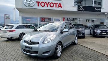 Vehicle image TOYOTA YARIS