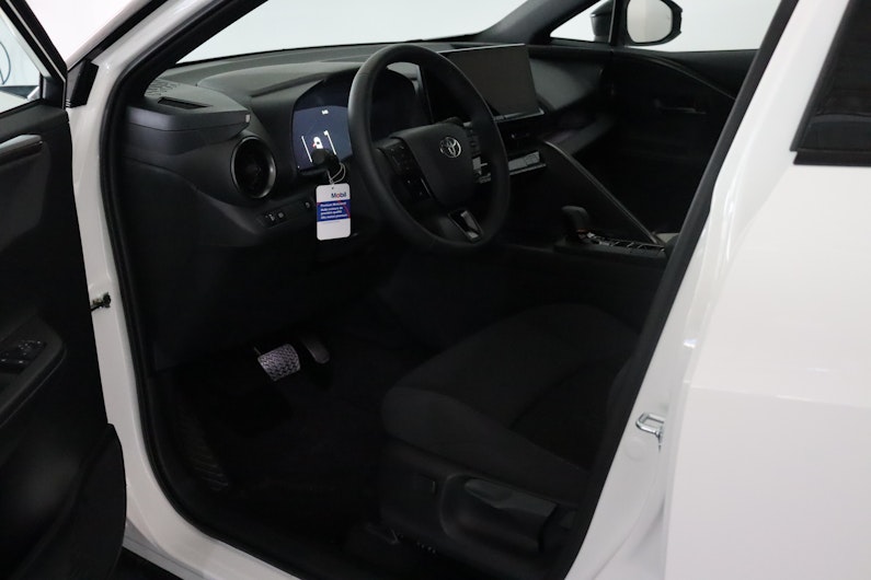 Vehicle image TOYOTA C-HR