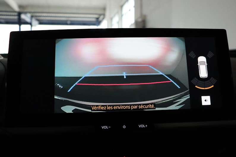 Vehicle image TOYOTA C-HR