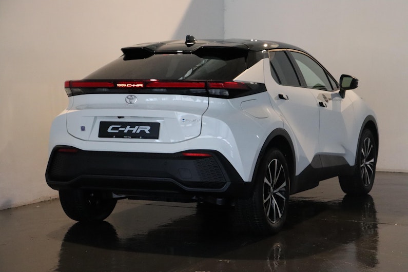 Vehicle image TOYOTA C-HR