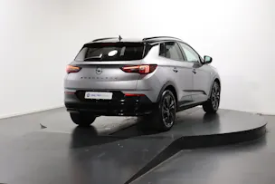 Opel Grandland 1.2 T GS Line
