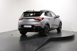 Vehicle image OPEL Grandland 1.2 T GS Line