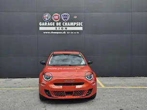 Fiat 600e La Prima