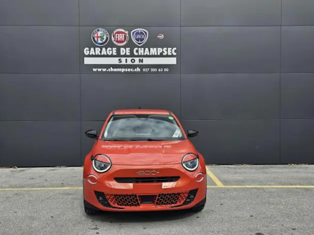 Fiat 600e La Prima