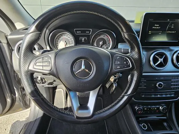 Mercedes-Benz CLA 250 Urban 4Matic