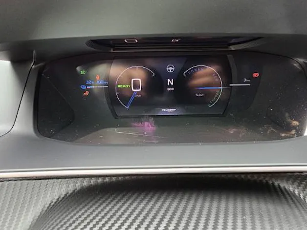 Peugeot 208 Elektrik 115kW GT