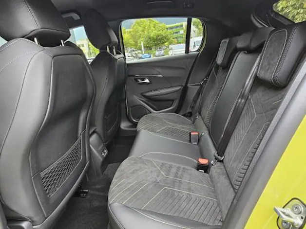 Peugeot 208 Elektrik 115kW GT