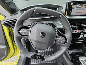 Peugeot 208 Elektrik 115kW GT