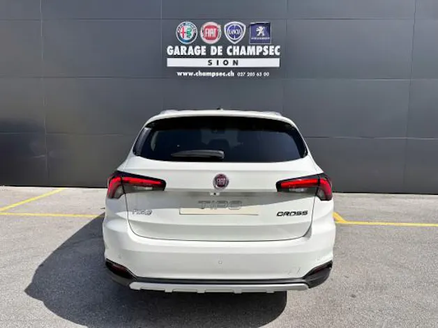 Fiat Tipo SW 1.6MJ Red