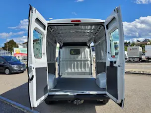 Opel Movano2.2d3,5 L3H2 H Enj.