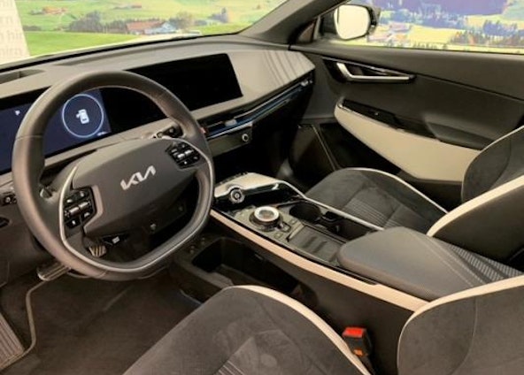 Vehicle image 2 Vehicle image 2