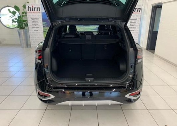 Vehicle image 5 Vehicle image 5