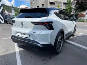 Renault Scénic E-Tech Iconic