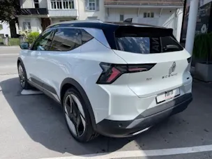 Renault Scénic E-Tech Iconic