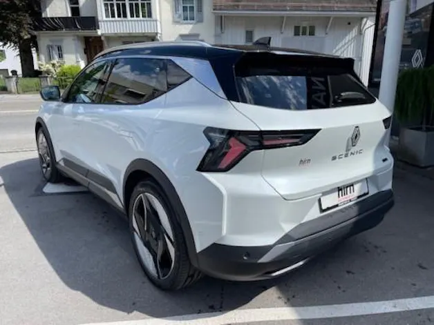Renault Scénic E-Tech Iconic