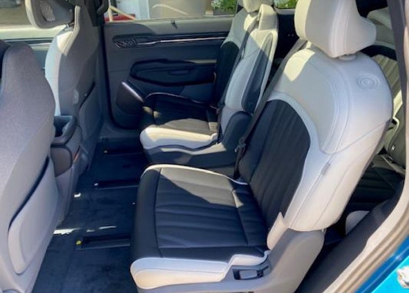 Vehicle image 5 Vehicle image 5