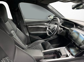Vehicle image AUDI e-tron Sportback 55 S Line quattro