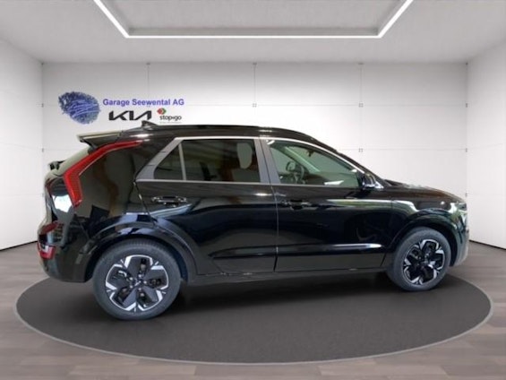 Vehicle image 6 Vehicle image 6