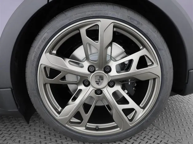 Porsche Taycan Turbo Cross Turismo