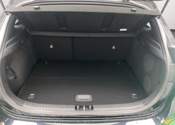 Vehicle image 26 Vehicle image 26