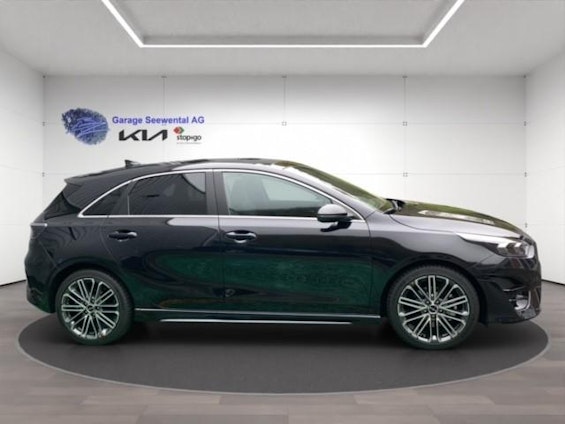 Vehicle image 6 Vehicle image 6