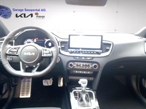 Vehicle image 9 Vehicle image 9