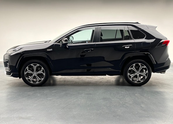 Vehicle image 3 Vehicle image 3