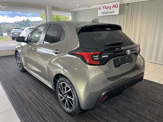 Vehicle image 2 Vehicle image 2