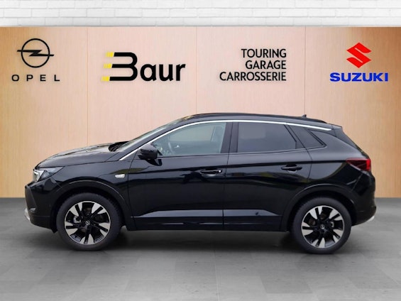 Vehicle image 18