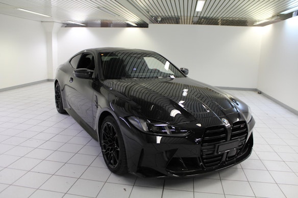 BMW M4 Competition xDrive Coupé 0