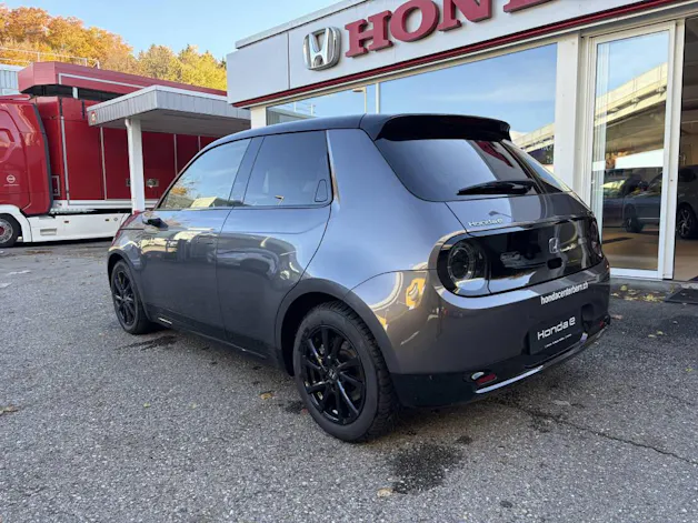 HONDA e electric Advance
