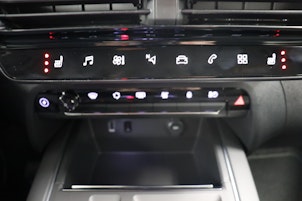 Vehicle image CITROEN C5 Aircross 1.6 Plug-in Hybrid Max