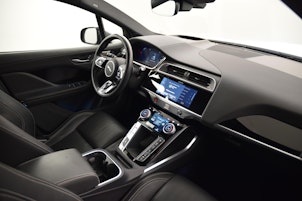 Vehicle image JAGUAR I-Pace EV400 SE AWD