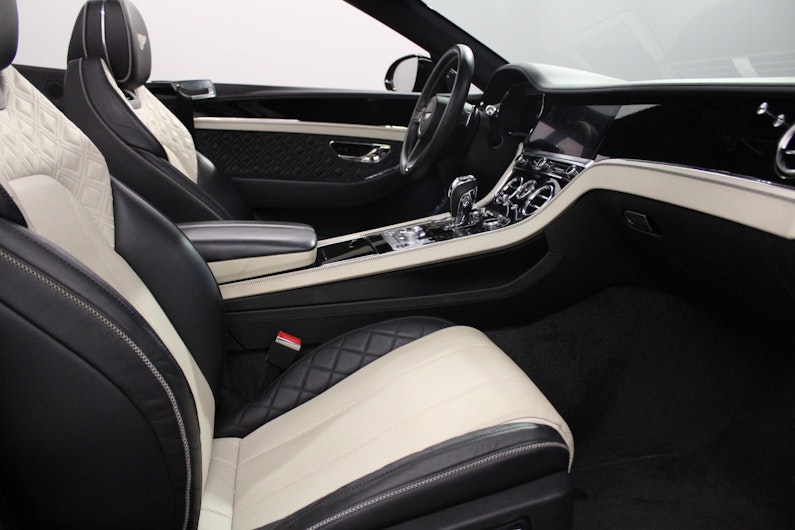 Vehicle image BENTLEY CONTINENTAL